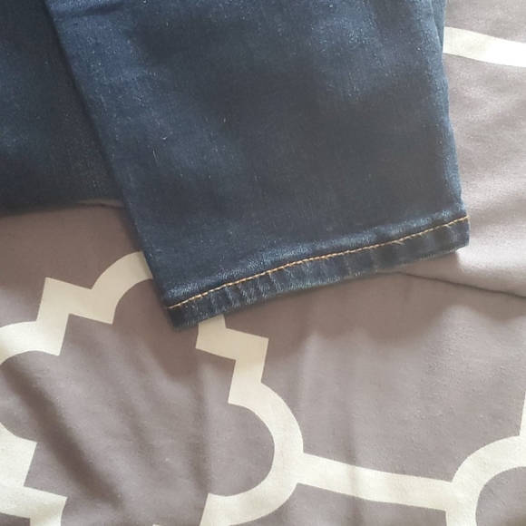 These cute jeans don't fit me anymore! - Picture 4 of 4